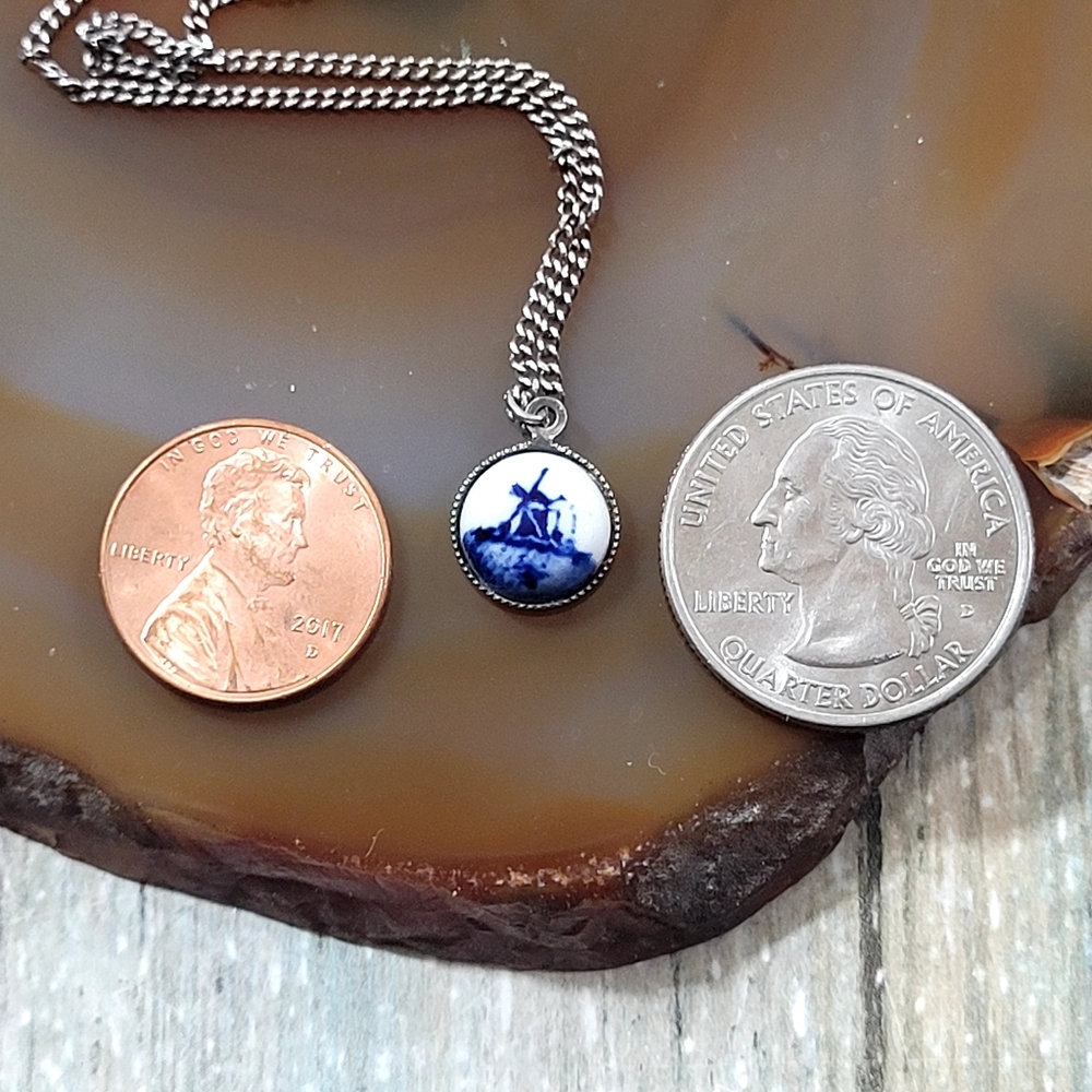 Silver Necklace with Blue and White Ceramic Pendant - Picture 3 of 7